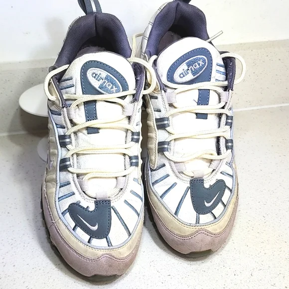 Nike Air Max Size 9 Women's - Picture 2 of 12